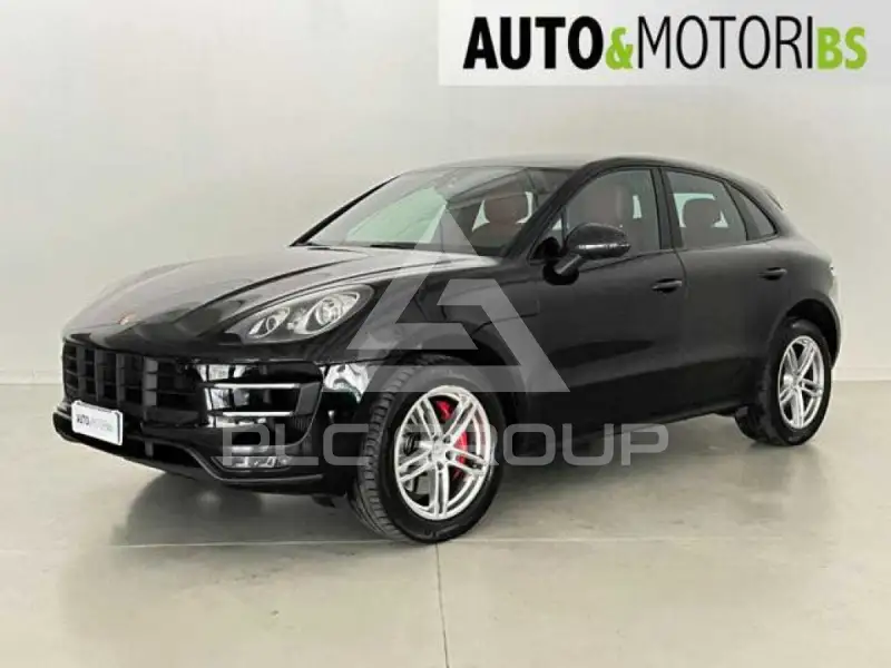 2022 Porsche MACAN