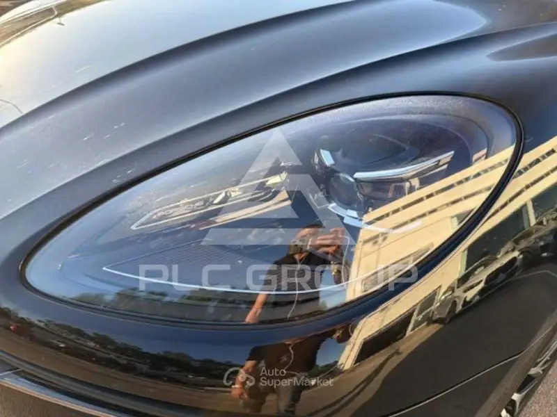 2022 Porsche MACAN