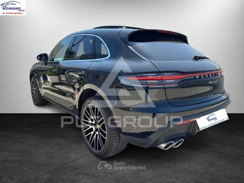 2022 Porsche MACAN
