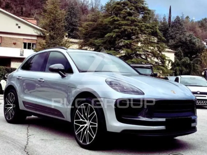 2022 Porsche MACAN