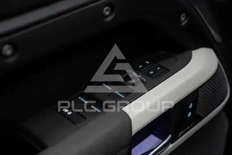 2022 Land Rover DEFENDER