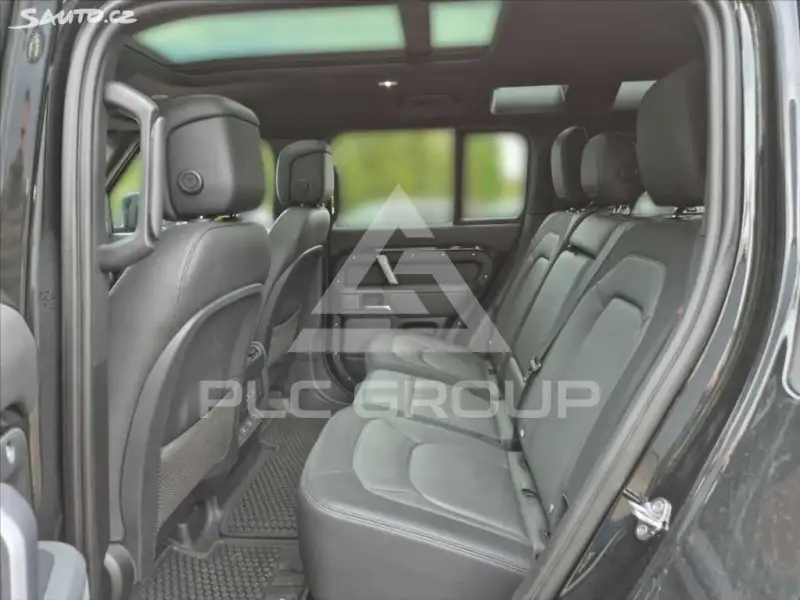 2022 Land Rover DEFENDER