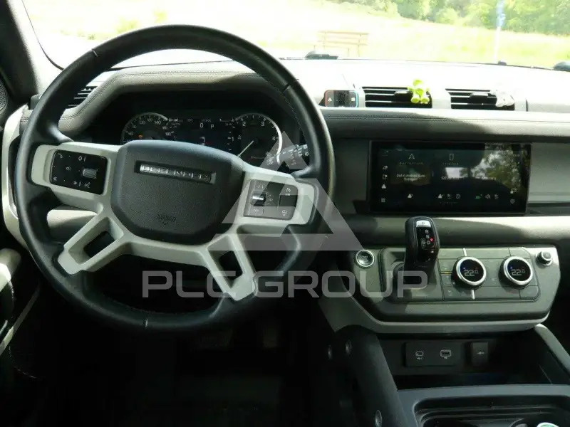 2022 Land Rover DEFENDER