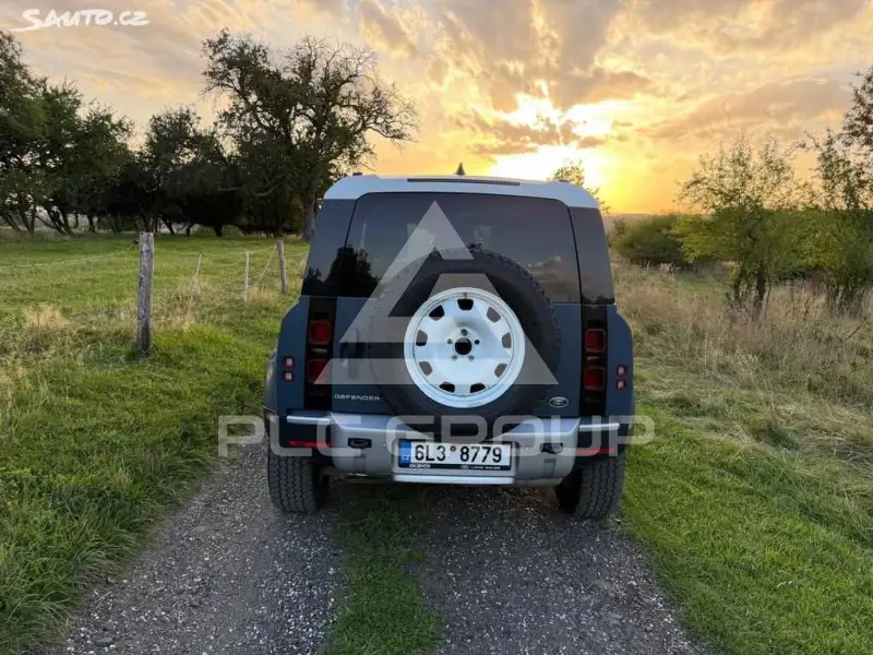 2022 Land Rover DEFENDER