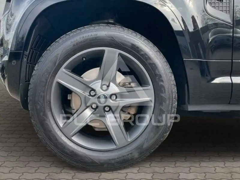 2022 Land Rover DEFENDER