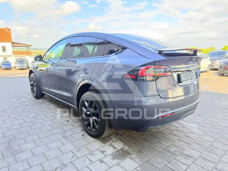 2022 Tesla Model X