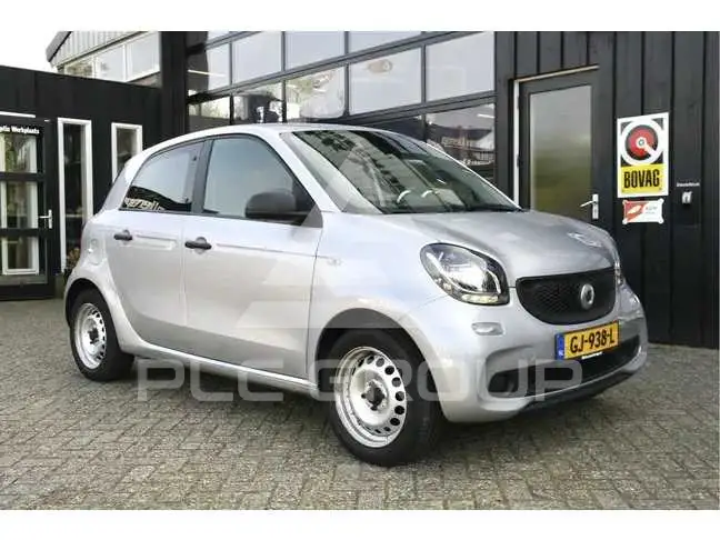 2022 Smart FORFOUR
