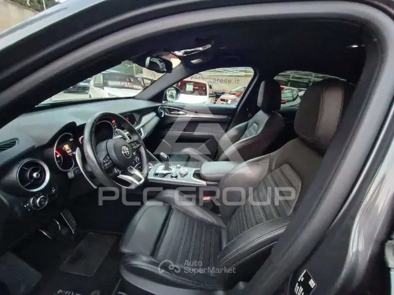 2022 Alfa Romeo Stelvio