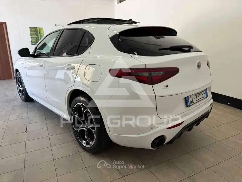 2022 Alfa Romeo Stelvio