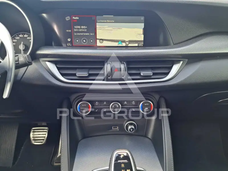2022 Alfa Romeo Stelvio