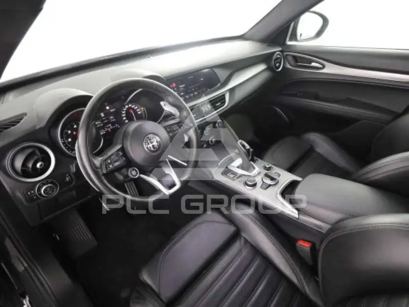 2022 Alfa Romeo Stelvio