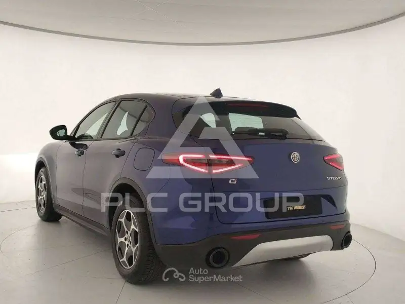 2022 Alfa Romeo Stelvio