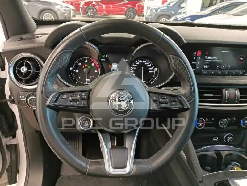 2022 Alfa Romeo Stelvio