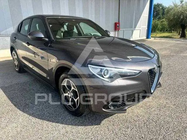 2022 Alfa Romeo Stelvio