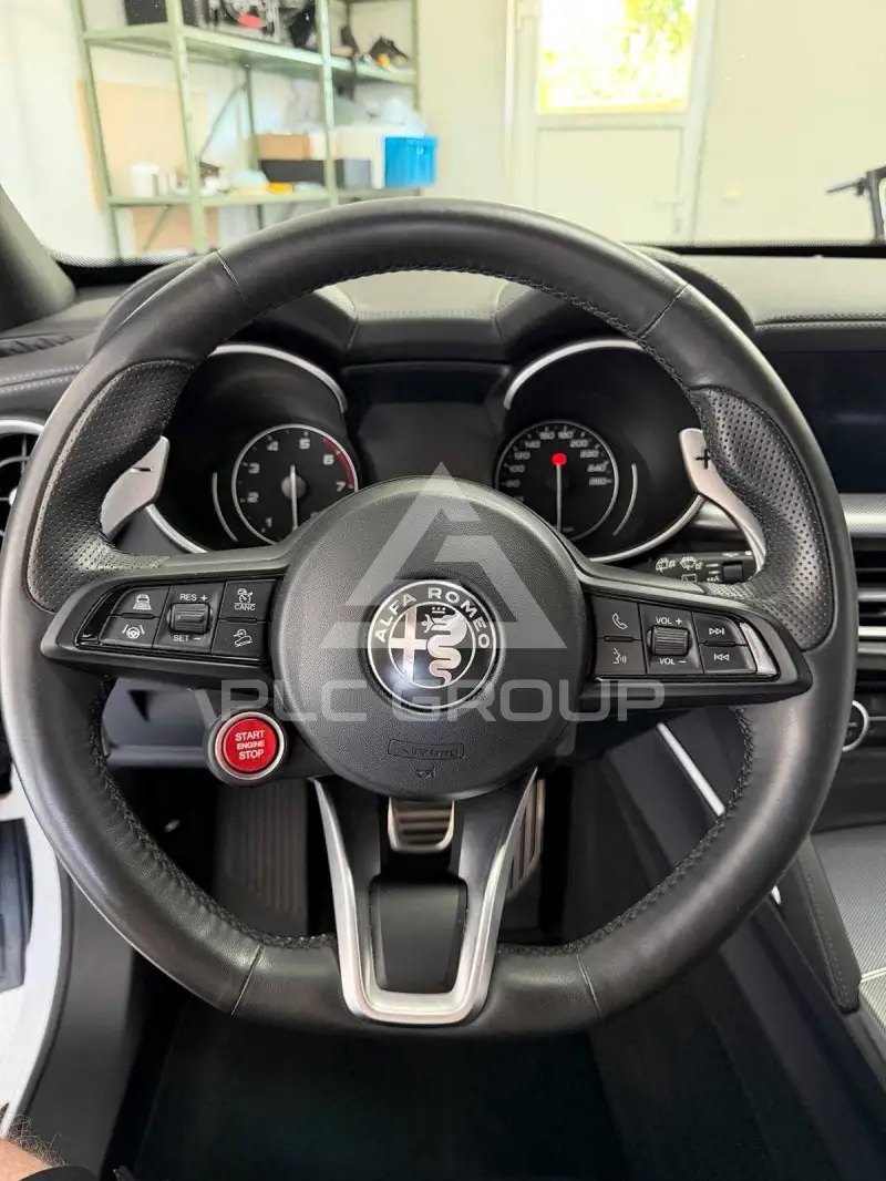 2022 Alfa Romeo Stelvio