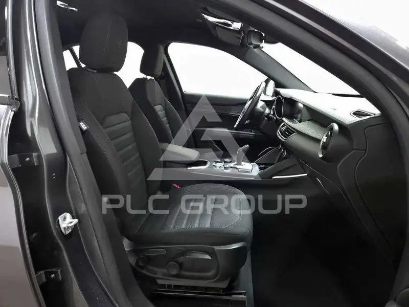 2022 Alfa Romeo Stelvio