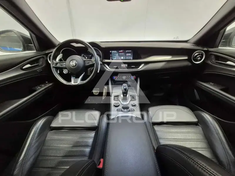 2022 Alfa Romeo Stelvio