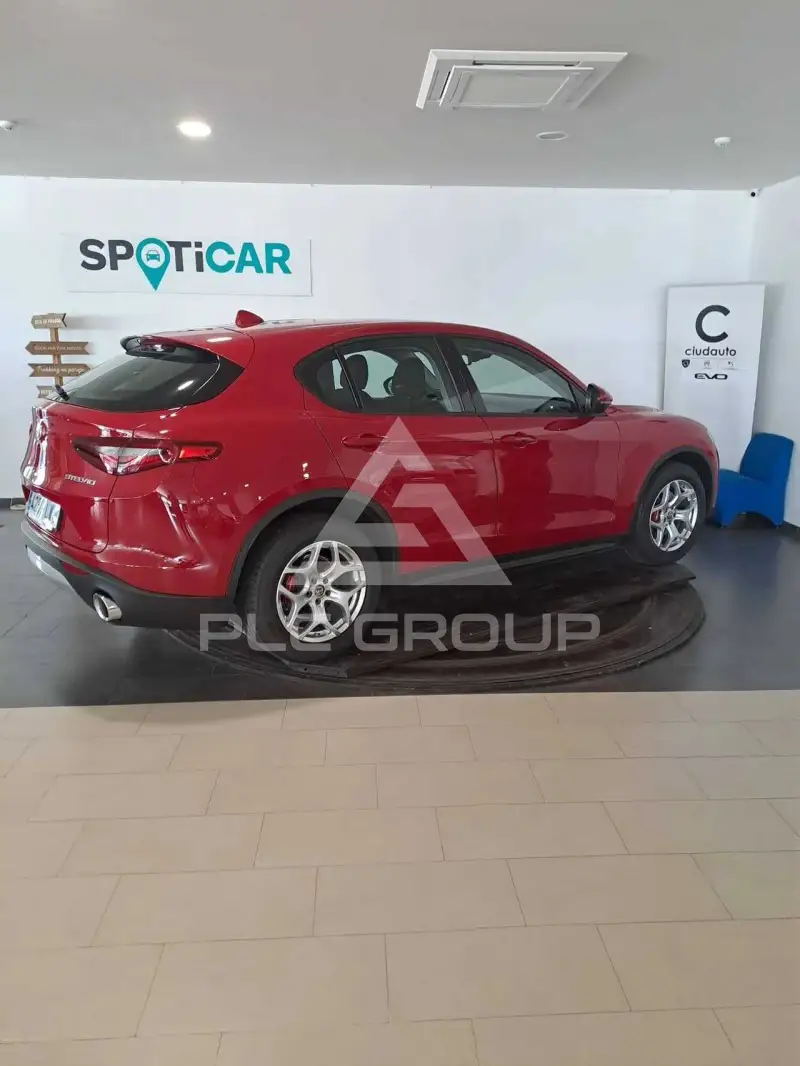 2022 Alfa Romeo Stelvio