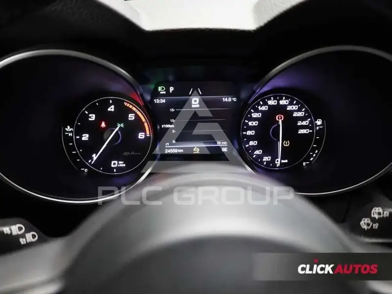 2022 Alfa Romeo Stelvio