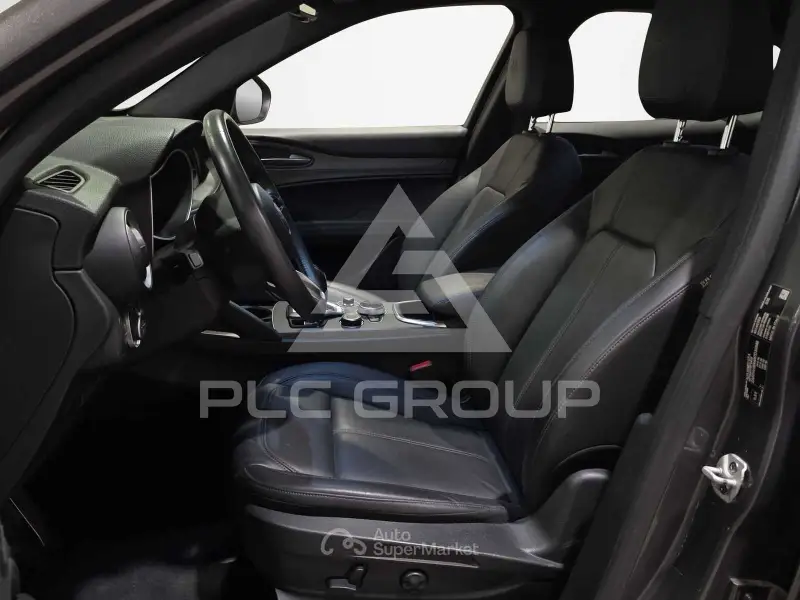 2022 Alfa Romeo Stelvio