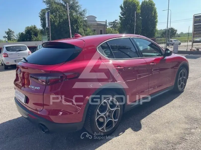 2022 Alfa Romeo Stelvio