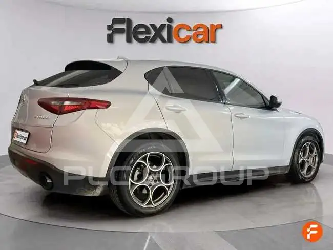 2022 Alfa Romeo Stelvio