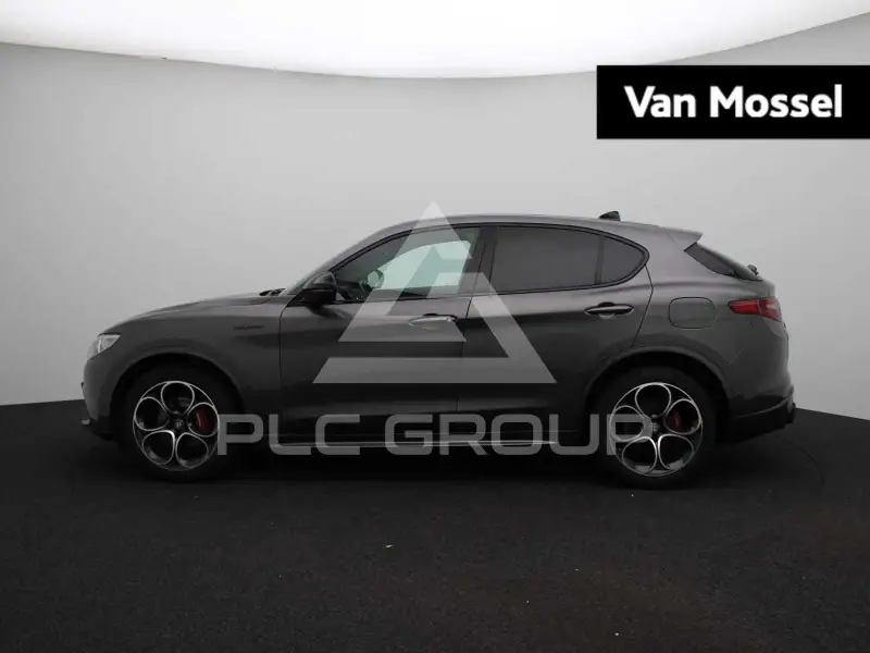 2022 Alfa Romeo Stelvio