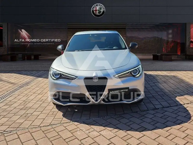 2022 Alfa Romeo Stelvio