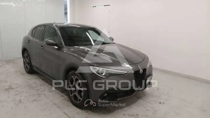 2022 Alfa Romeo Stelvio