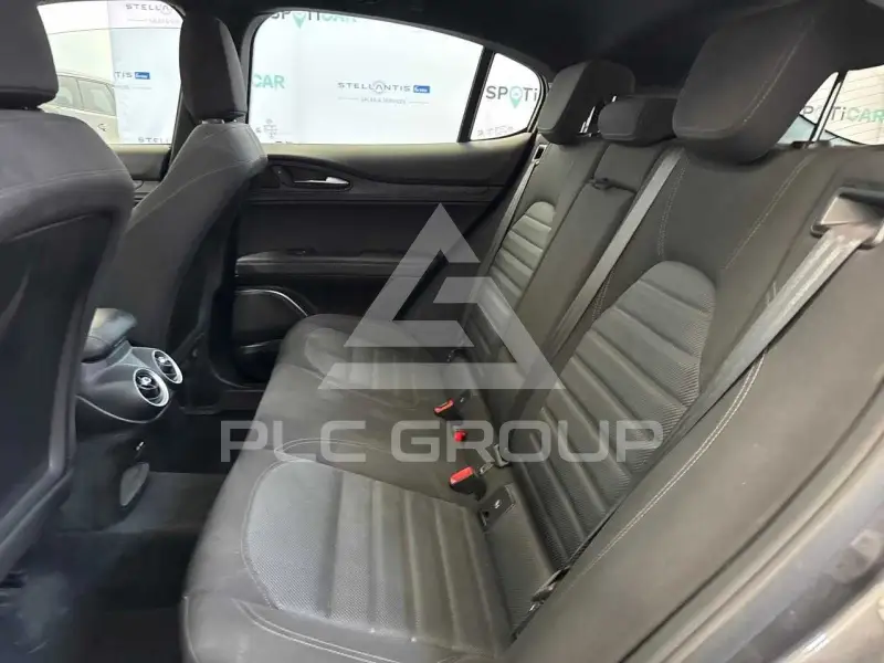 2022 Alfa Romeo Stelvio