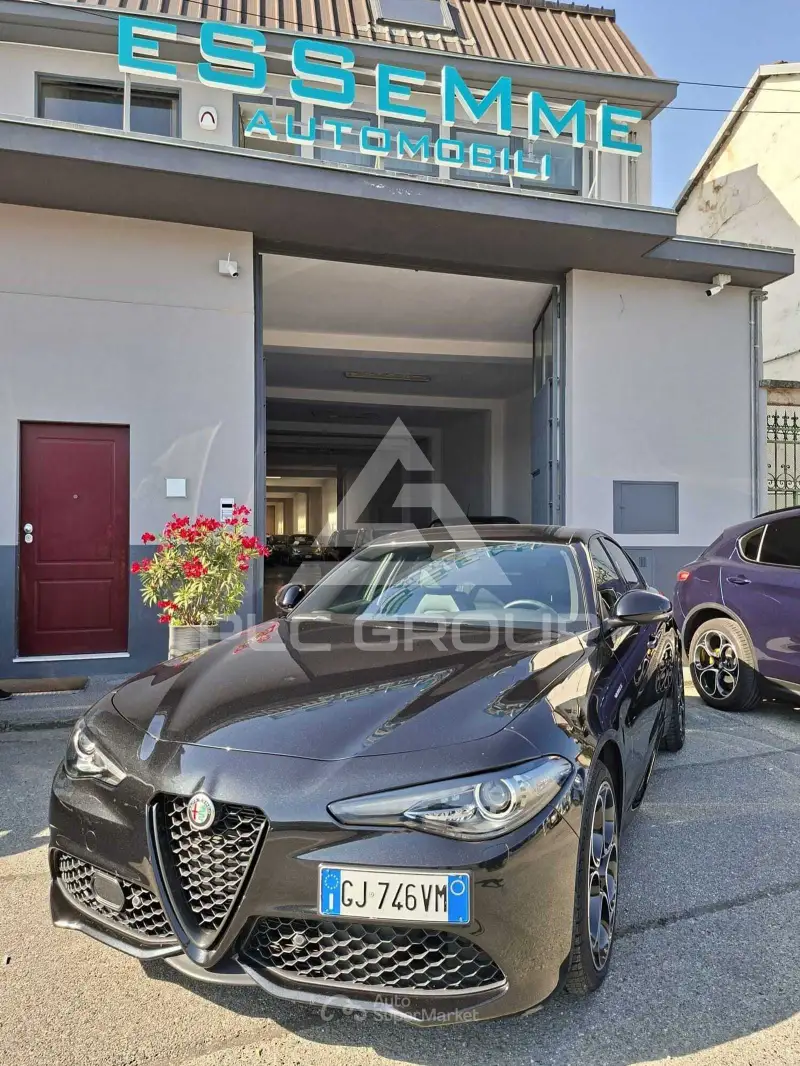 2022 Alfa Romeo Giulia