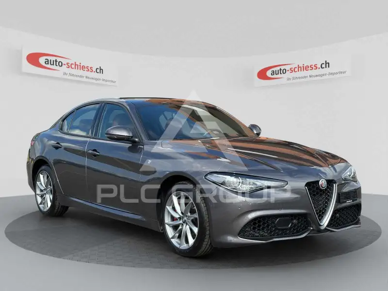 2022 Alfa Romeo Giulia