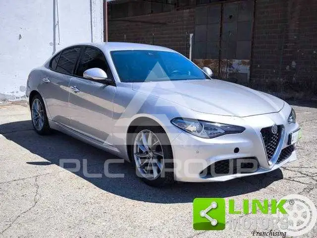 2022 Alfa Romeo Giulia