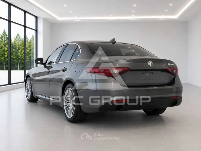 2022 Alfa Romeo Giulia
