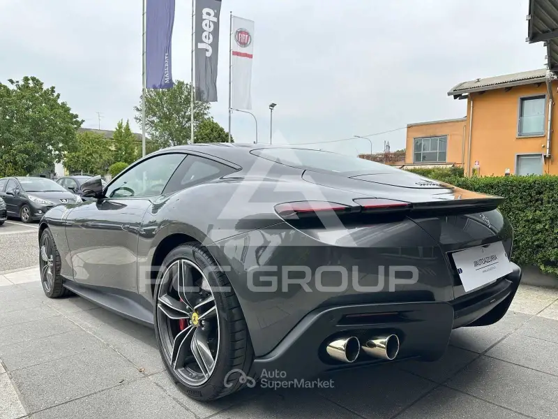2022 Ferrari Roma
