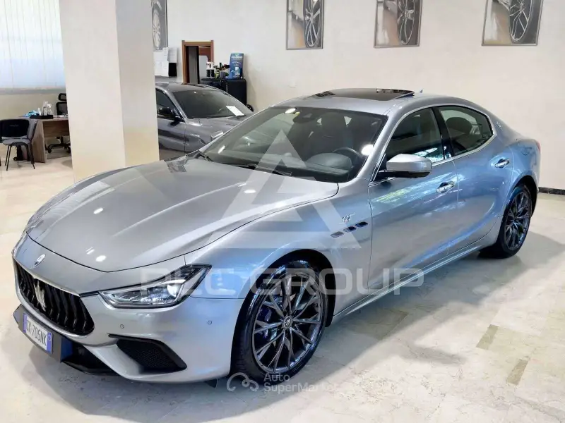 2022 Maserati GHIBLI