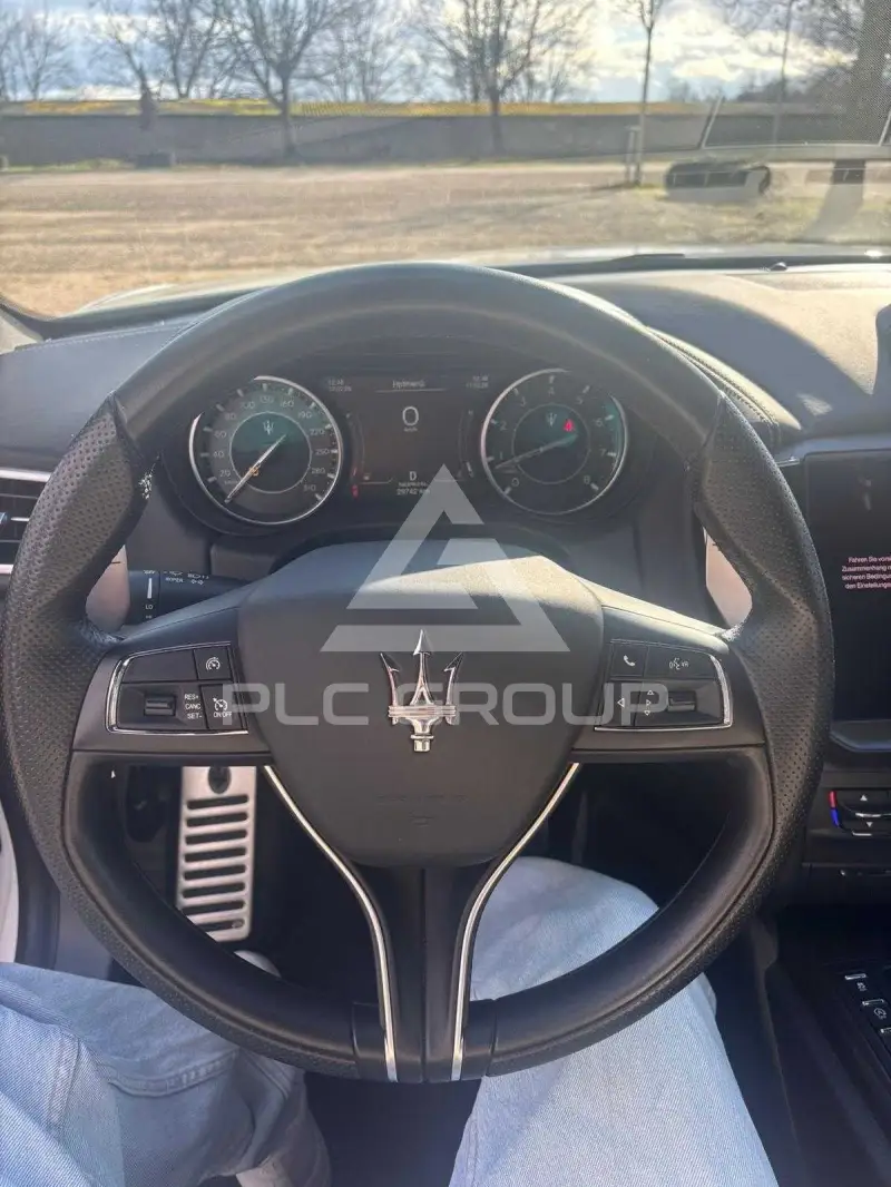 2022 Maserati GHIBLI