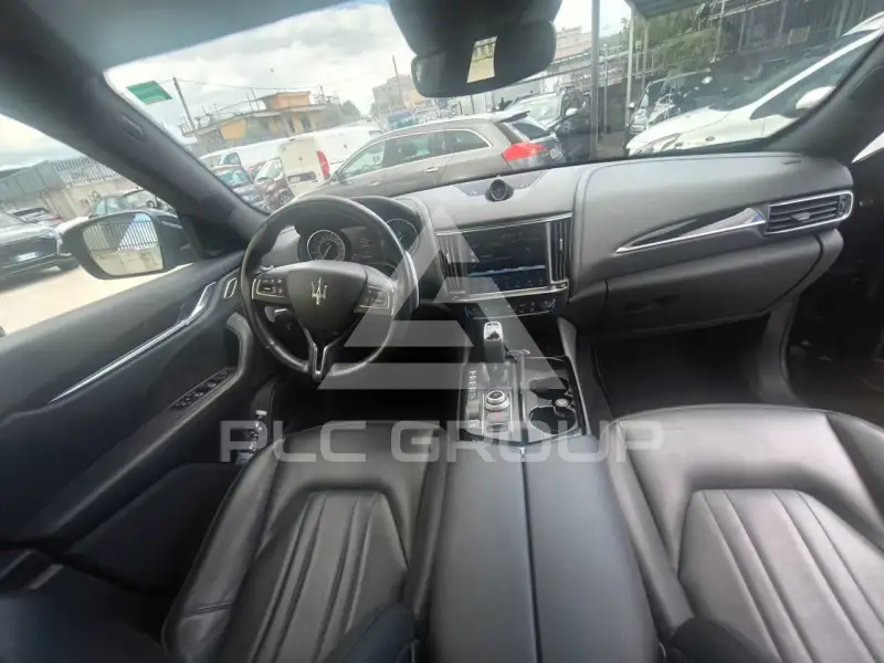 2022 Maserati LEVANTE