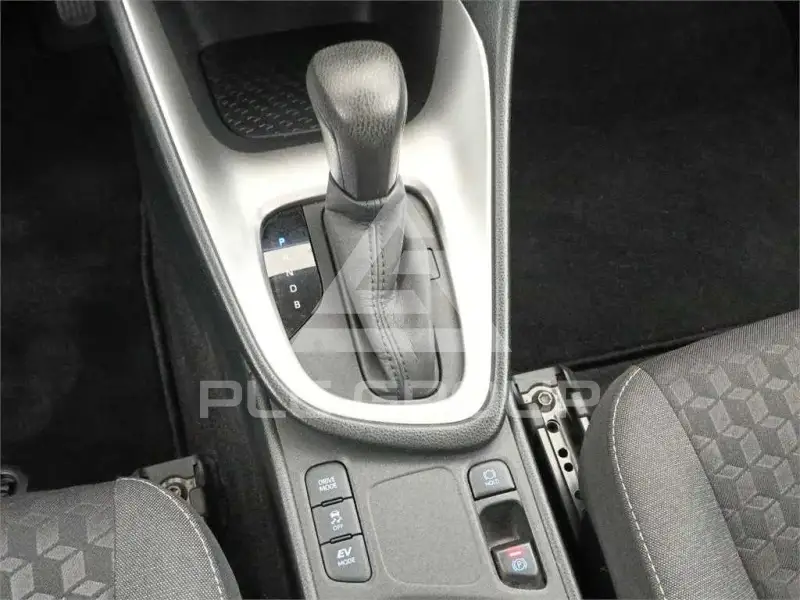 2022 Toyota YARIS