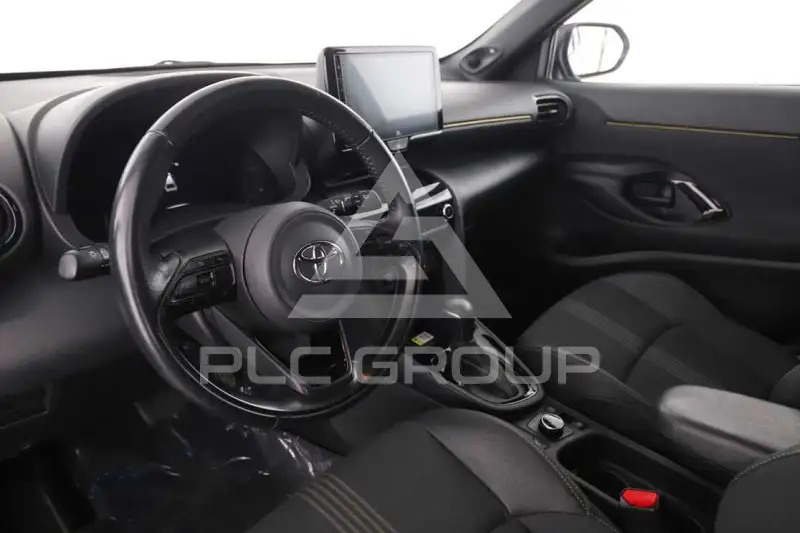 2022 Toyota YARIS