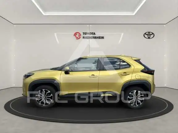 2022 Toyota YARIS