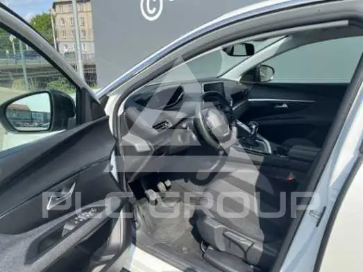 2022 Peugeot 3008