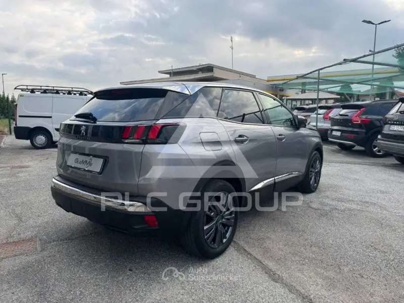 2022 Peugeot 3008