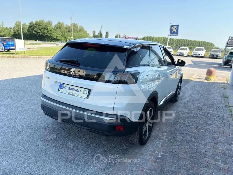 2022 Peugeot 3008