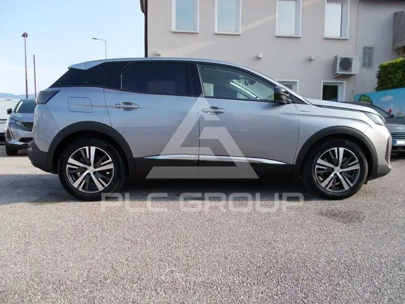 2022 Peugeot 3008