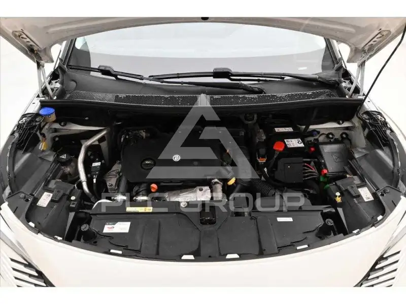 2022 Peugeot 5008