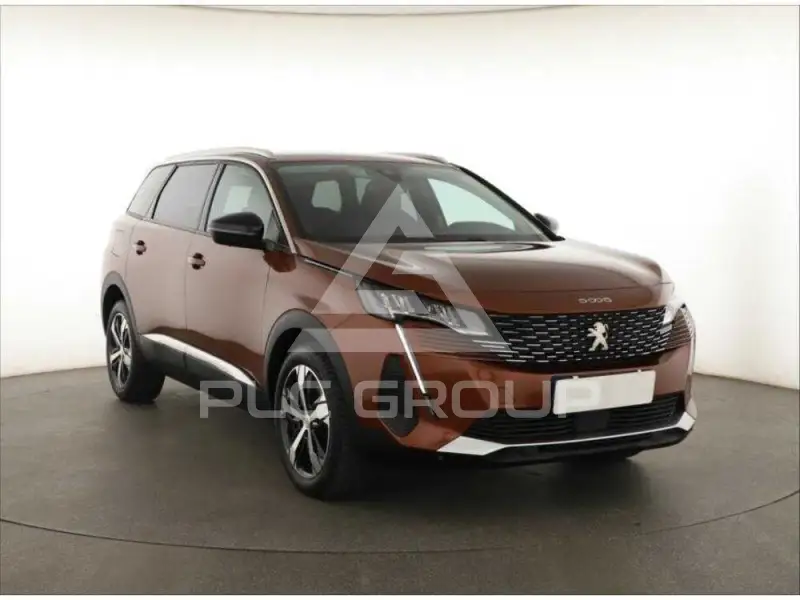 2022 Peugeot 5008