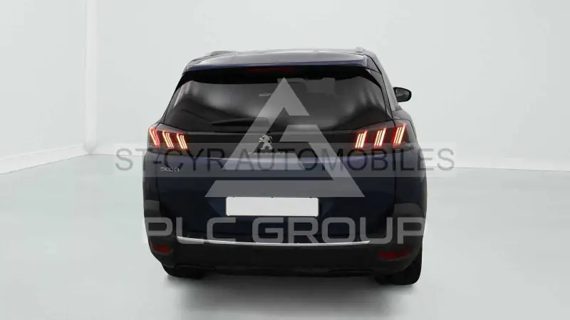 2022 Peugeot 5008