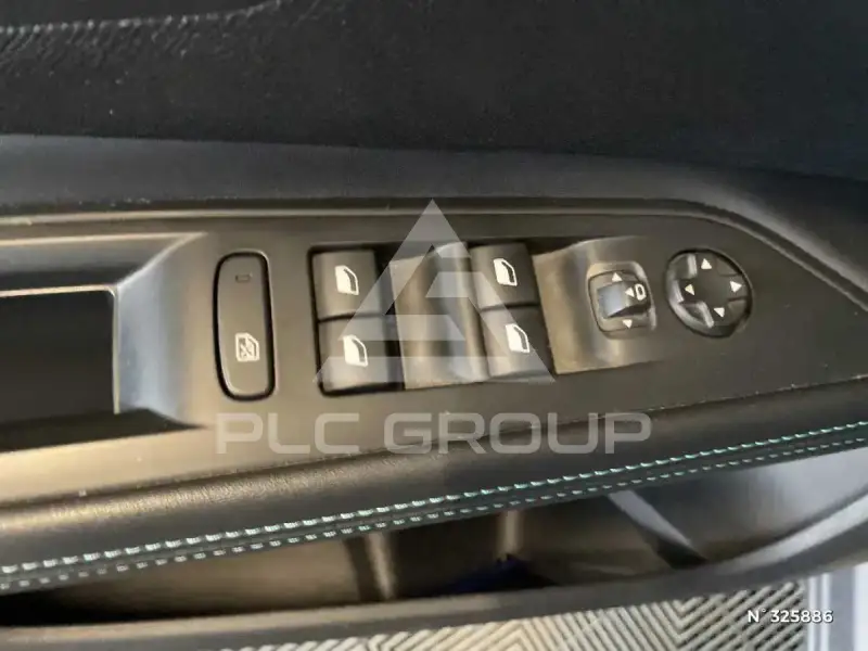 2022 Peugeot 5008