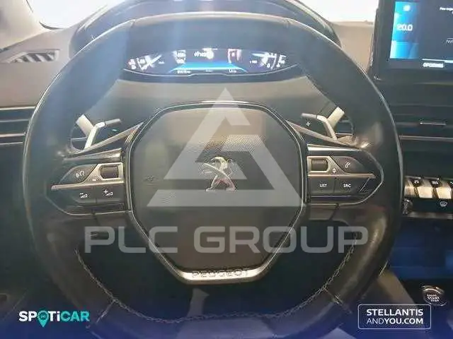 2022 Peugeot 5008
